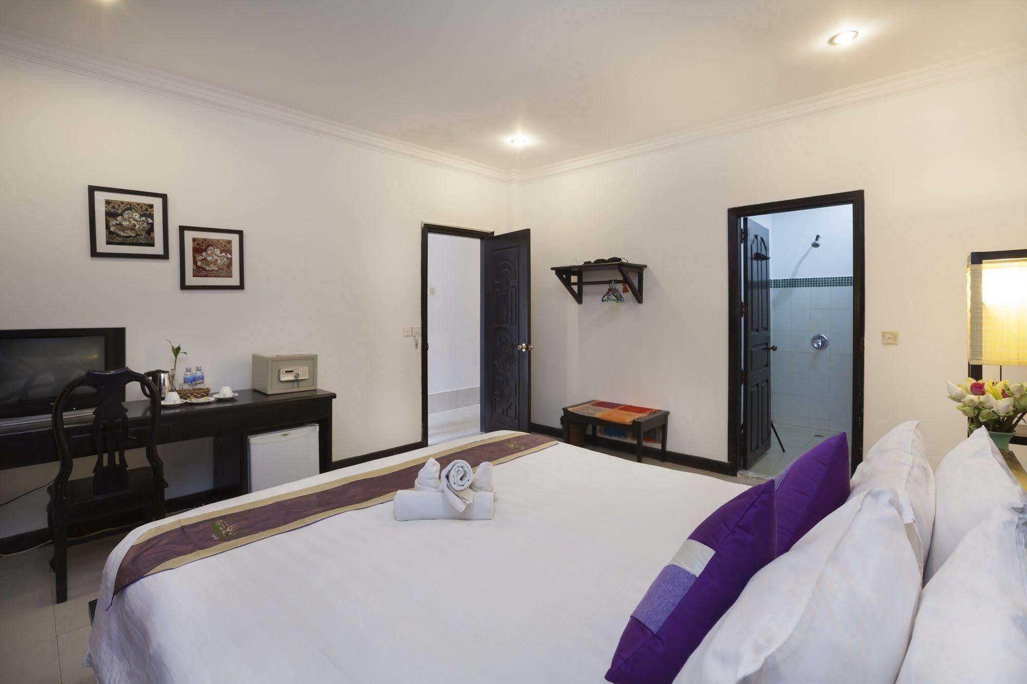 Big K Angkor Residence Siem Reap Bagian luar foto